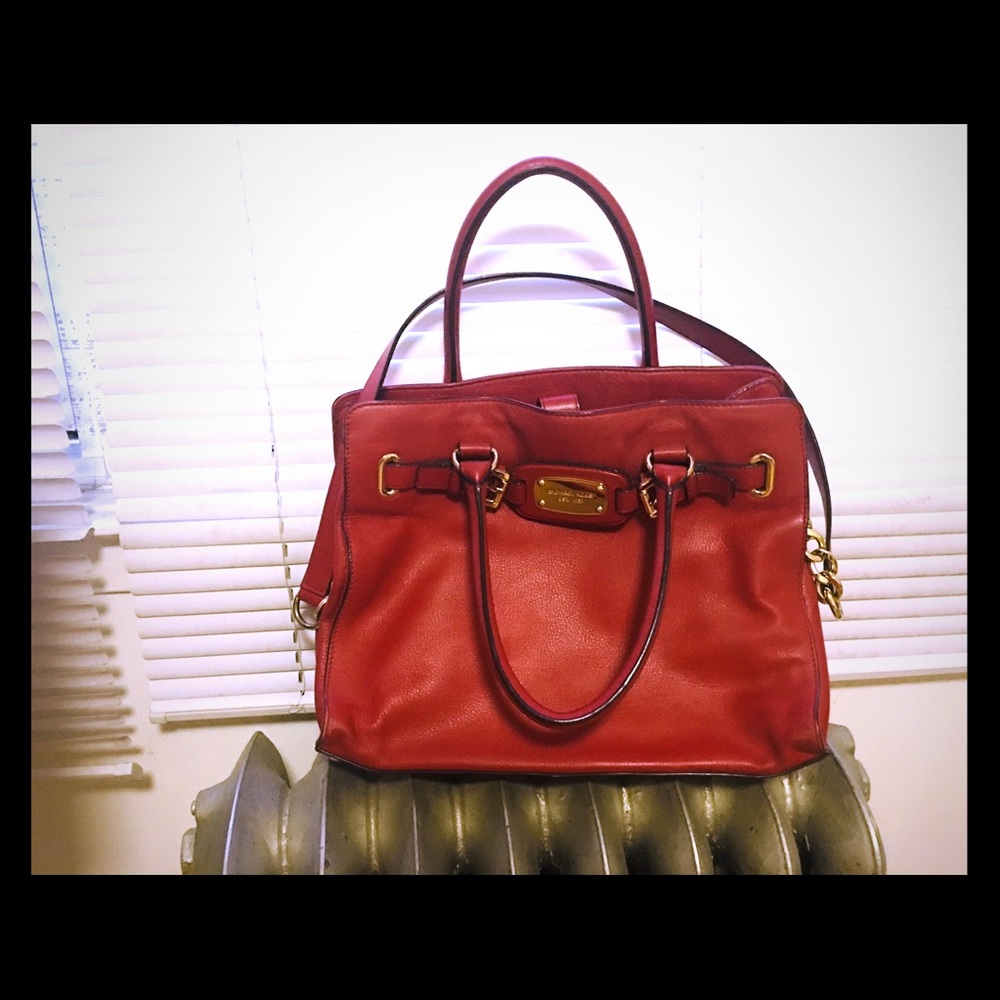Michael kors purse